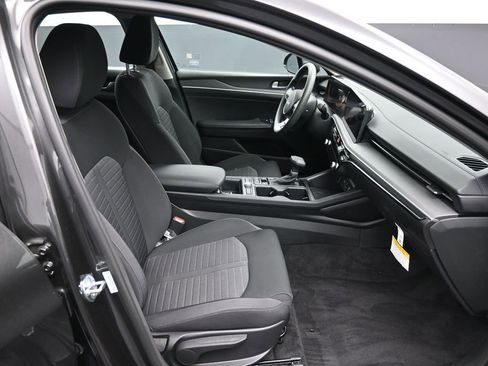 Used 2025 Kia K5 LXS image 24