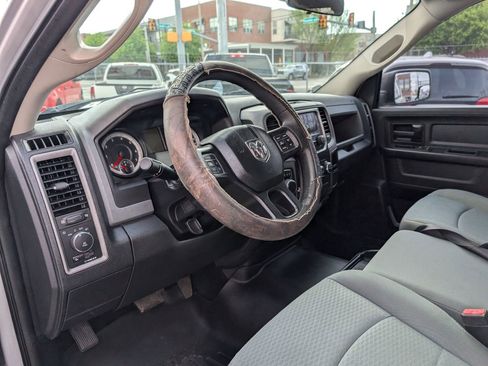 Used 2016 RAM 1500 Express image 10