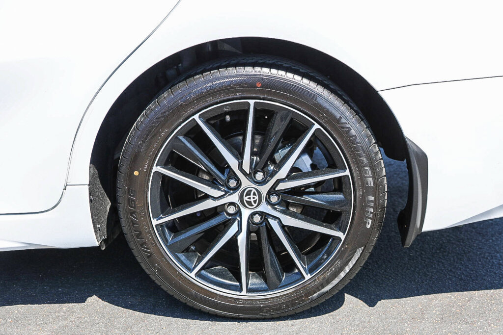 Used 2023 Toyota Camry SE FWD image 26