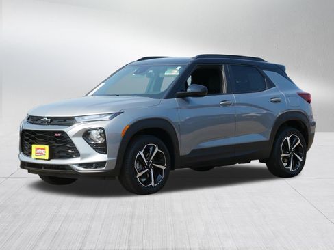 Used 2023 Chevrolet TrailBlazer RS AWD/4WD image 3