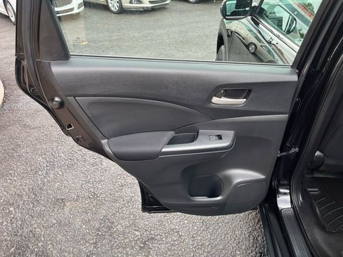 Used 2016 Honda CR-V LX image 25