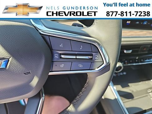 New 2025 Chevrolet Suburban LT w/ Advanced Technology Package image 33