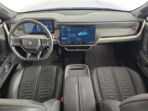 Used 2022 Rivian R1T Adventure image 25