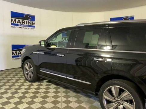 Used 2018 Lincoln Navigator Select AWD/4WD image 8