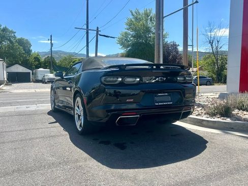 Used 2022 Chevrolet Camaro SS RWD image 6