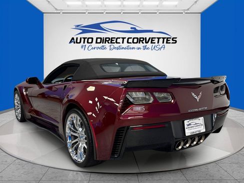 Used 2016 Chevrolet Corvette Z06 w/ 3LZ Preferred Equipment Group RWD image 13
