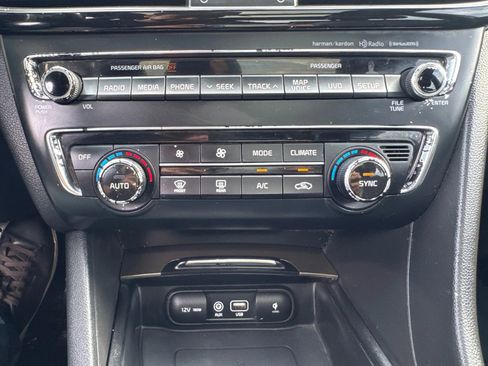 Used 2016 Kia Optima SX image 29