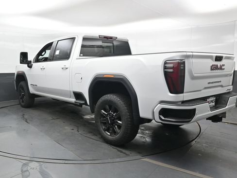 Used 2025 GMC Sierra 3500 AT4 AWD/4WD image 11