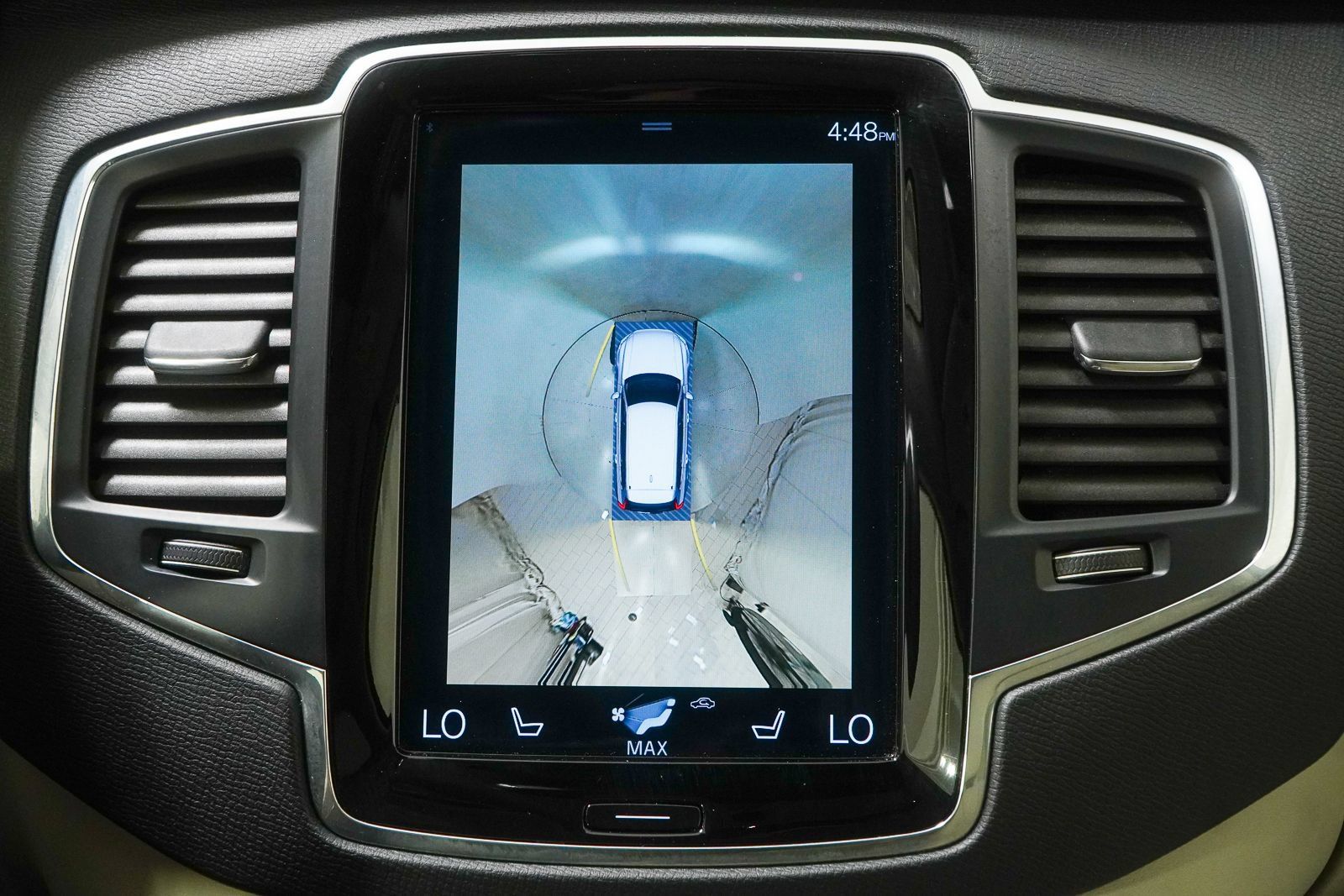 Used 2020 Volvo XC90 T6 Momentum w/ Protection Package Premier AWD/4WD image 32
