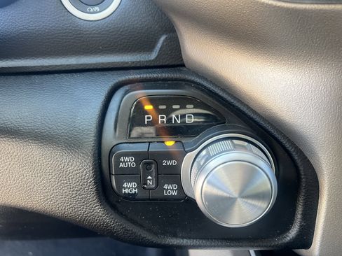 Used 2019 RAM 1500 Laramie image 22