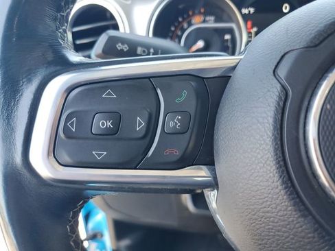 Used 2021 Jeep Wrangler Unlimited Sahara AWD/4WD image 26