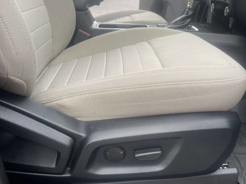 Used 2019 Ford Ranger XLT w/ Equipment Group 302A Luxury image 16