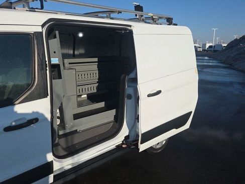 Used 2020 Ford Transit Connect XL image 18