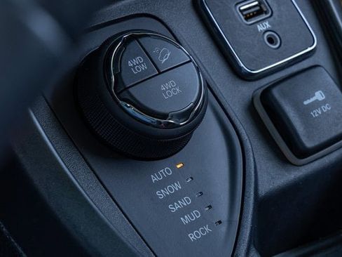 Used 2021 Jeep Compass Trailhawk image 23