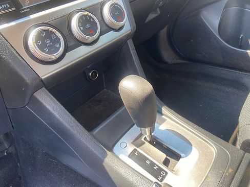 Used 2015 Subaru Impreza 2.0i Premium AWD/4WD image 15