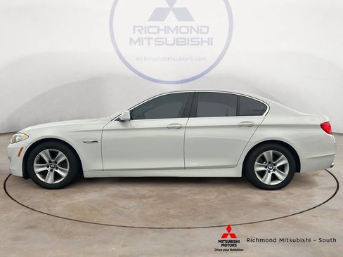 Used 2013 BMW 528i Sedan RWD image 6