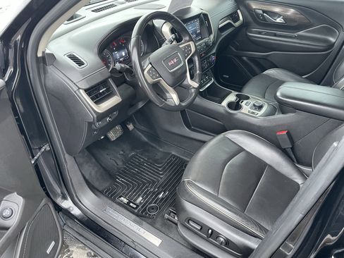 Used 2018 GMC Terrain Denali w/ Advanced Safety Package image 13