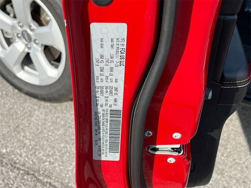 Used 2019 Jeep Compass Latitude image 31