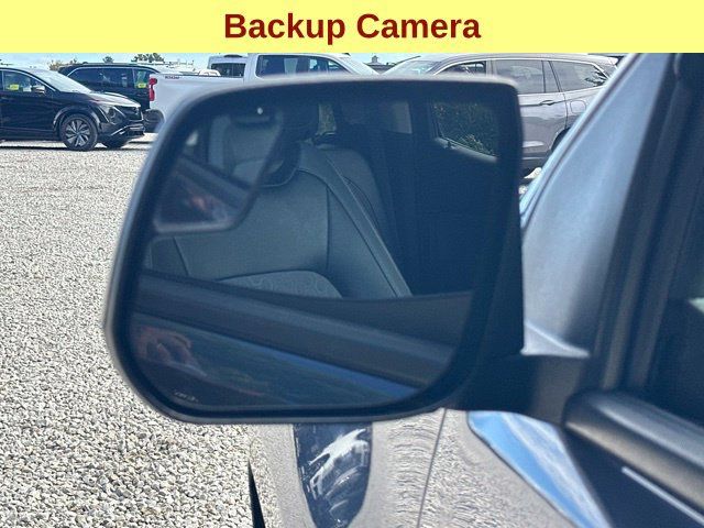Used 2017 Chevrolet Colorado Z71 AWD/4WD image 7
