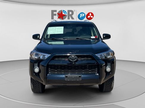 Used 2015 Toyota 4Runner SR5 RWD image 8