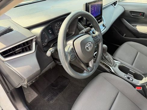 Used 2024 Toyota Corolla LE FWD image 29