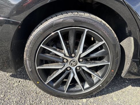 Used 2021 Toyota Camry SE image 34