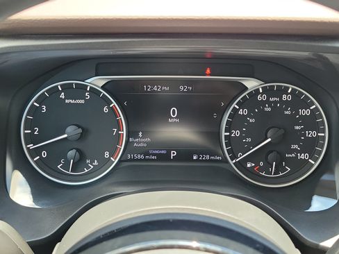 Certified 2023 Nissan Rogue SV FWD image 21