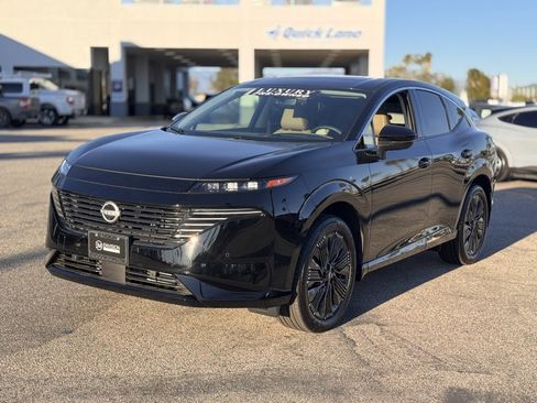 Used 2025 Nissan Murano Platinum w/ Cargo Package image 7