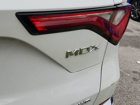Used 2022 Acura MDX w/ Technology Package AWD/4WD image 4