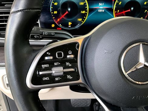 Used 2023 Mercedes-Benz GLE 350 4MATIC w/ Premium Package image 24