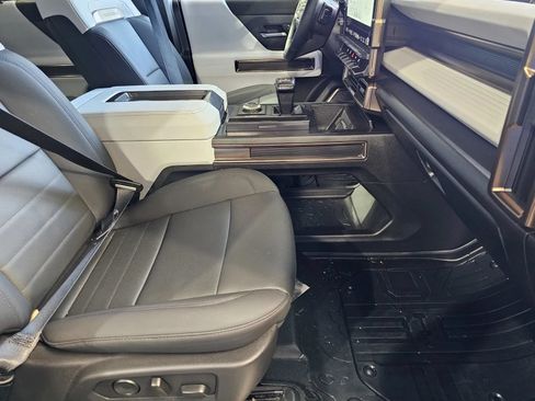 Used 2024 GMC Hummer EV 2X AWD/4WD image 7