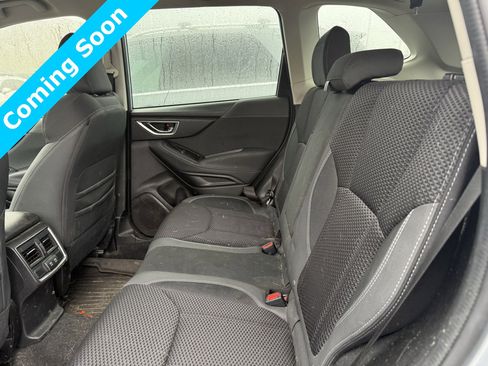 Used 2020 Subaru Forester Premium image 12