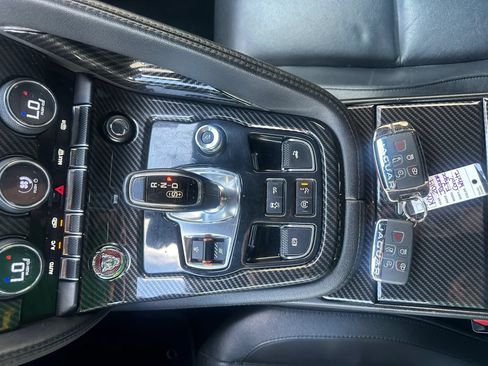 Used 2014 Jaguar F-TYPE S RWD image 36