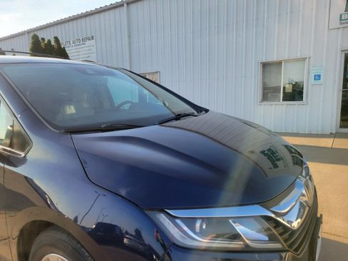 Used 2019 Honda Odyssey EX-L image 11