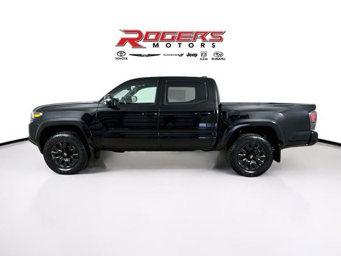Certified 2023 Toyota Tacoma Limited w/ Nightshade Package AWD/4WD image 9