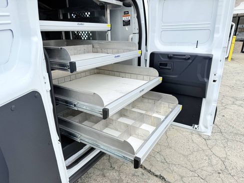 Used 2020 Ford Transit 150 Low Roof RWD image 9