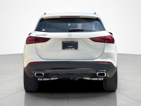 New 2026 Mercedes-Benz GLA 250 image 4