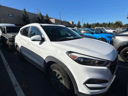 Used 2018 Hyundai Tucson SEL AWD/4WD image 4