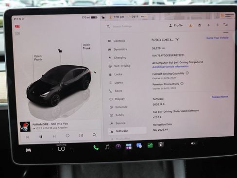 Used 2023 Tesla Model Y AWD image 26