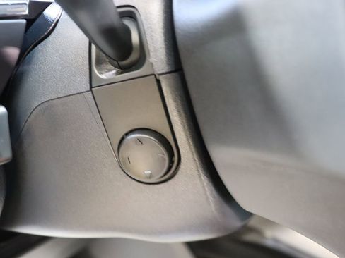 Used 2023 Ford F150 Lariat w/ Equipment Group 502A High image 40