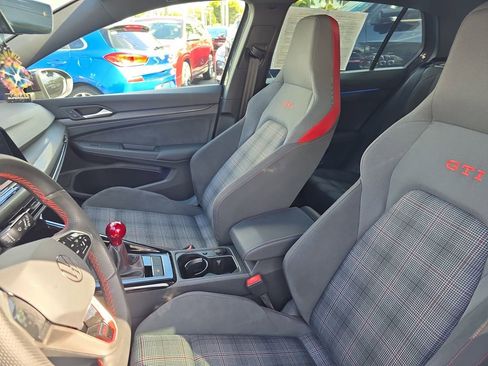 Used 2024 Volkswagen GTI SE image 19