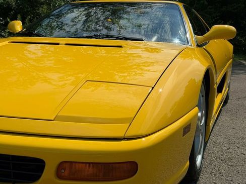 Used 1995 Ferrari F355 Berlinetta RWD image 24