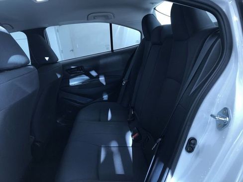 Used 2025 Toyota Corolla LE image 20