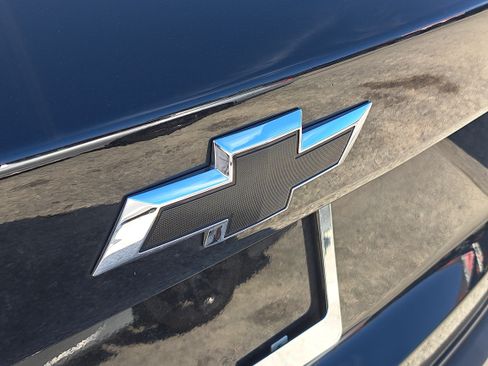 Used 2025 Chevrolet Trax ACTIV FWD image 4