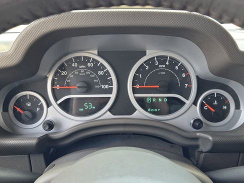 Used 2008 Jeep Wrangler Unlimited Sahara w/ Trailer Tow Group AWD/4WD image 14