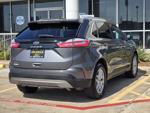 Used 2021 Ford Edge SEL image 3