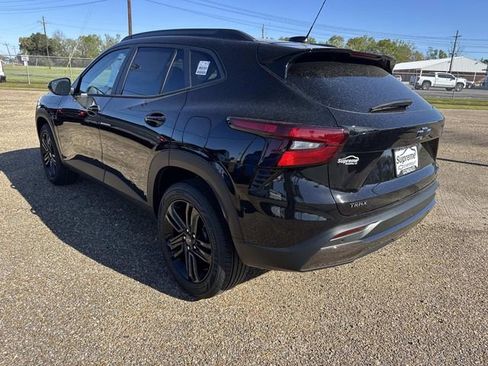 New 2026 Chevrolet Trax ACTIV image 4