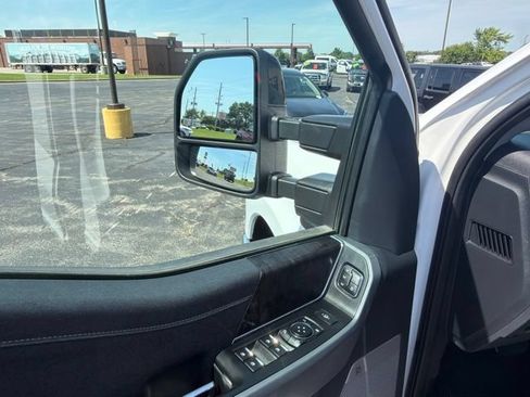 Used 2024 Ford F250 Lariat AWD/4WD image 26