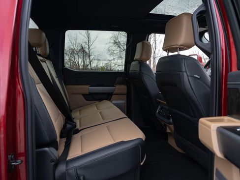 Used 2026 Ford F450 Lariat image 39