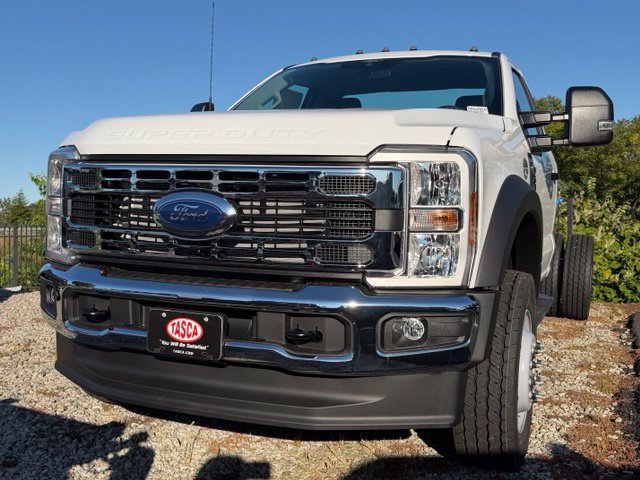 New 2026 Ford F600 4x4 Regular Cab Super Duty w/ XL Chrome Package image 3